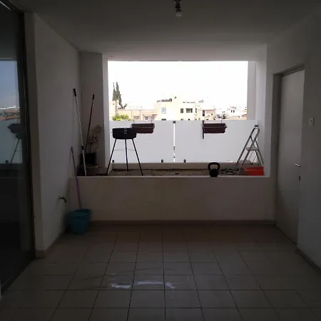 Stylish Luxury Flat In Center Of Апартаменты Ларнака
