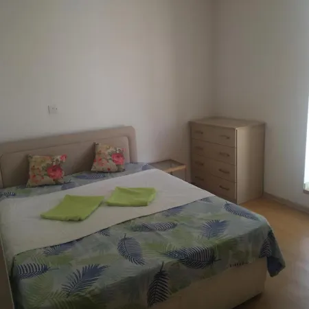 Apartment Stylish Luxury Flat In Center Of